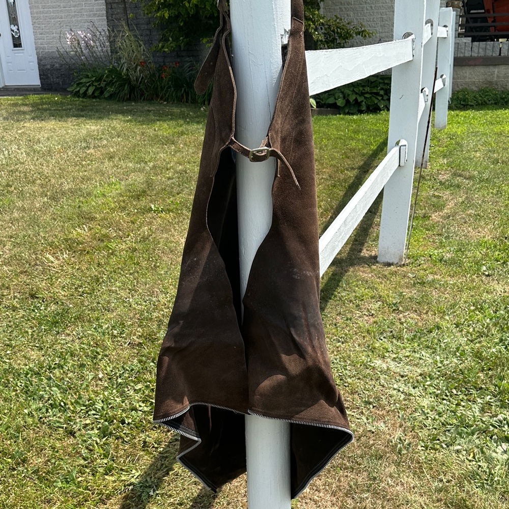 Barnstable chaps large full leg